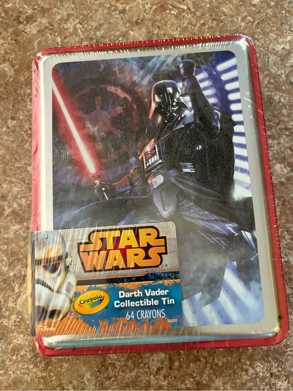 New Darth Vader Collectible Tin with 64 Crayons